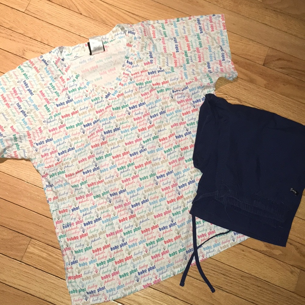 Scrubs set